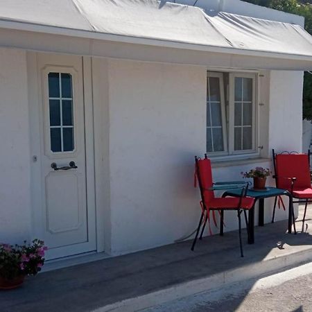 Sweet Home With Two Beds -One Single Room- With Beautiful View! Αγία Μαρίνα Εξωτερικό φωτογραφία
