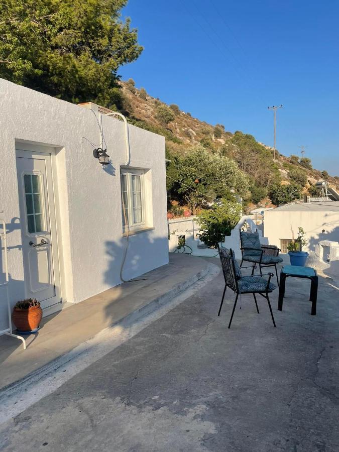 Sweet Home With Two Beds -One Single Room- With Beautiful View! Αγία Μαρίνα Εξωτερικό φωτογραφία